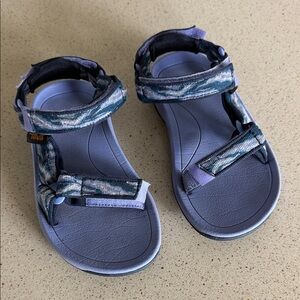 Teva Hurricane XLT 2 Kids in Waves Pastel Lilac Sandals, Toddler Size 12, VGUC